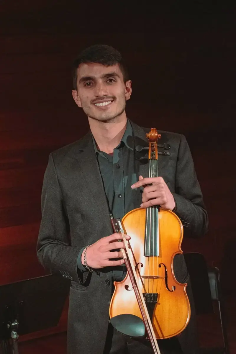 Alejandro Guzman